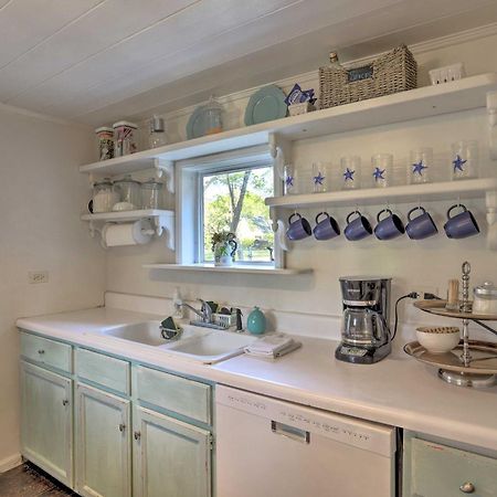 Coastal, Walkable Home In Historic Southport! Exteriér fotografie